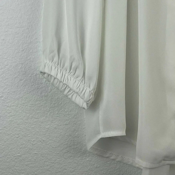 Boohoo Blouse Women's Size S Horn Button Through Loose Fit Sheer Woven Ivory - Picture 5 of 9